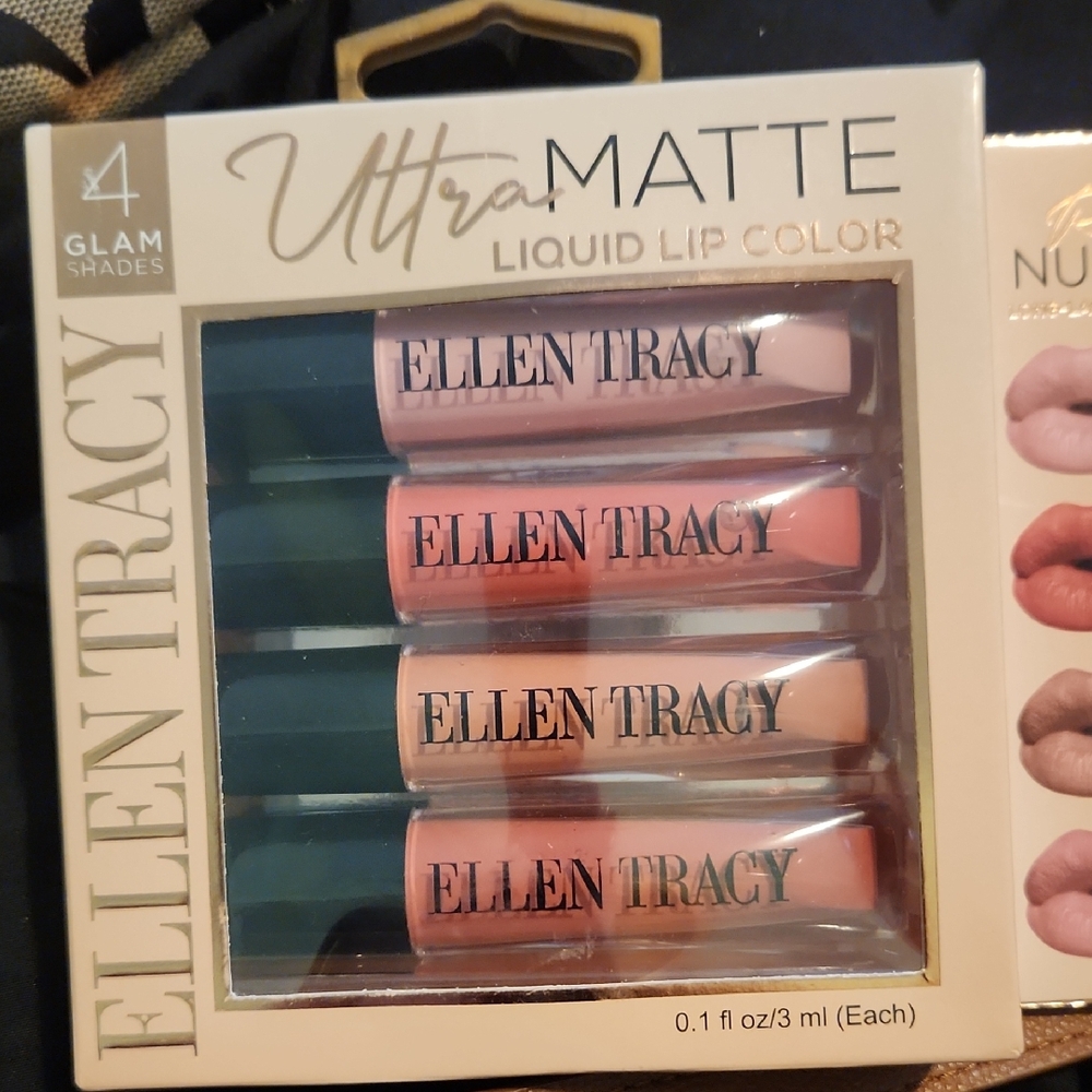 Ellen Tracy Ultra Matte Liquid Lip Color Set